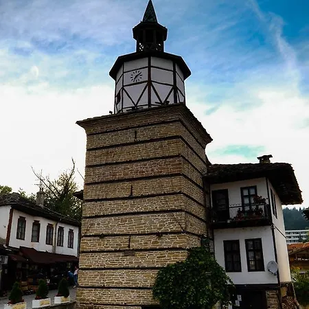 Bachvarovi